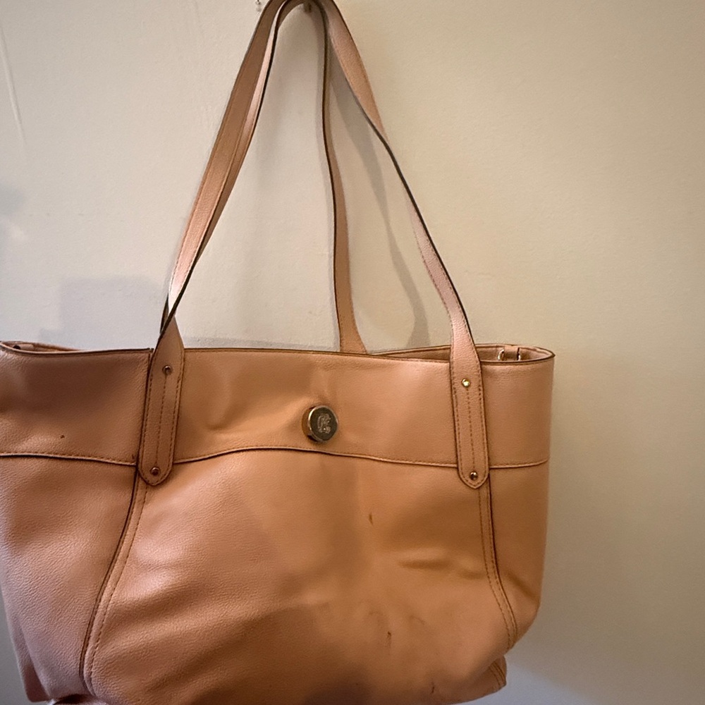 Elegant Tan Leather Tote Bag